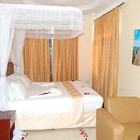 Lantana Hotel Dar es Salaam Phòng bức ảnh